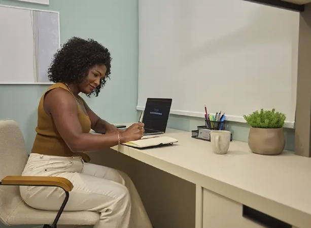 Italínea Afonso Pena